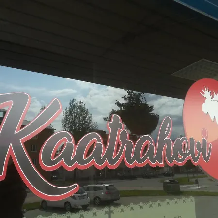 Vandrarhem Center Kaatrahovi *